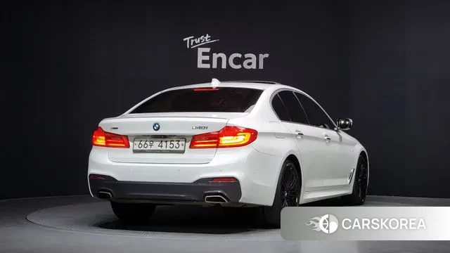 BMW 5 Series (G30) id 3520316 из Кореи 12