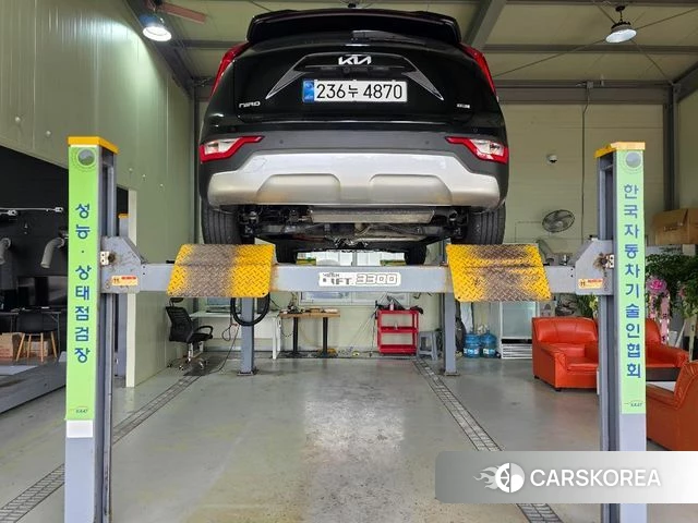 Kia Di Ol Nu Niro 2026 Черный из Кореи, фото 2