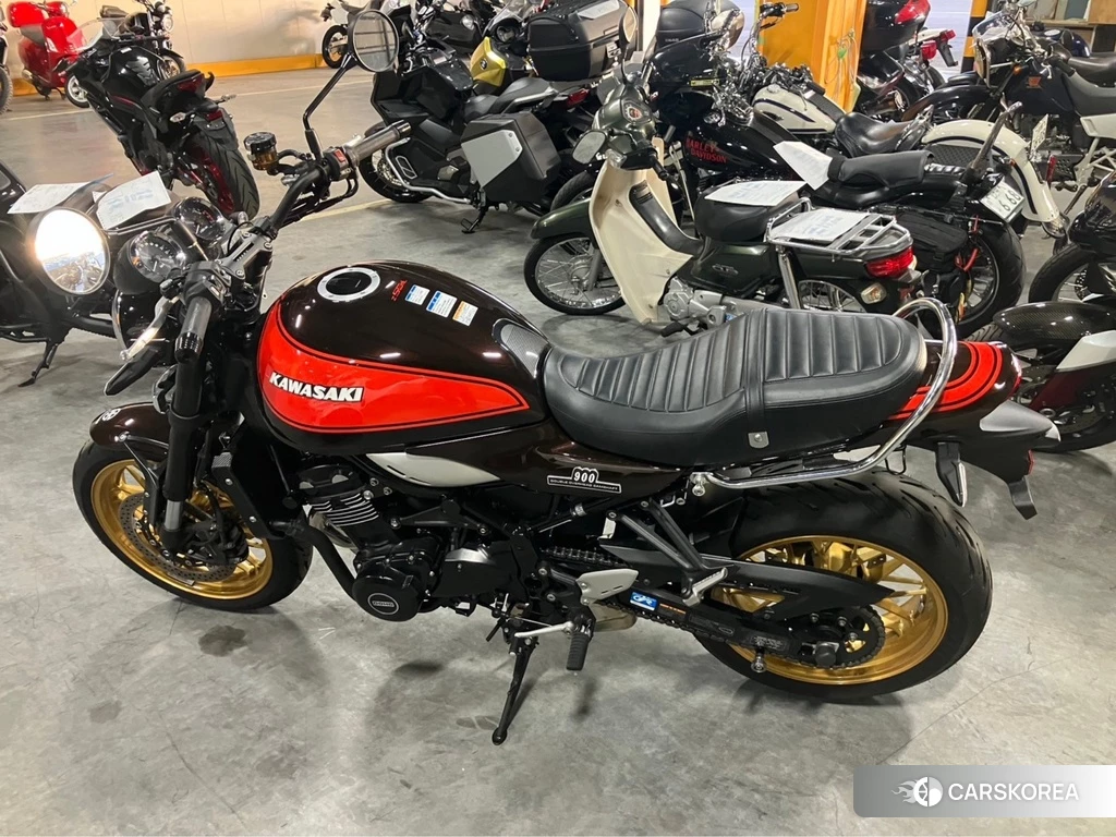 Проданный Kawasaki Z900RS 2022 из Японии