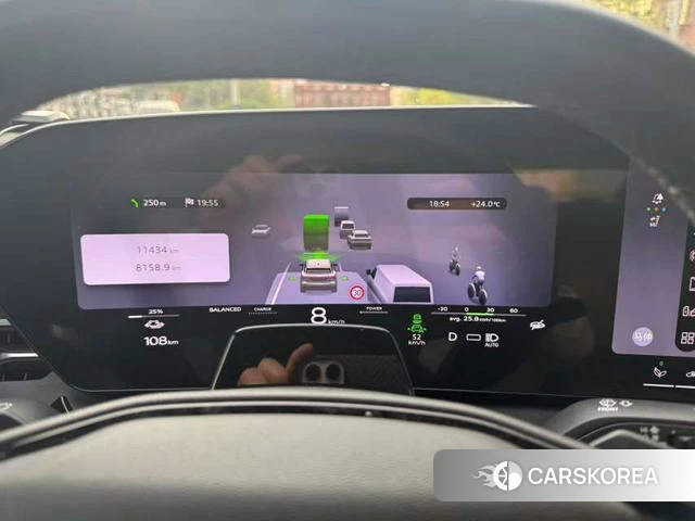 Audi Q6L e-tron 2025 Темно-серый из Китая, фото 2