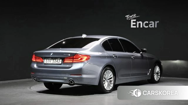 BMW 5 Series (G30) id 4658417 из Кореи 12