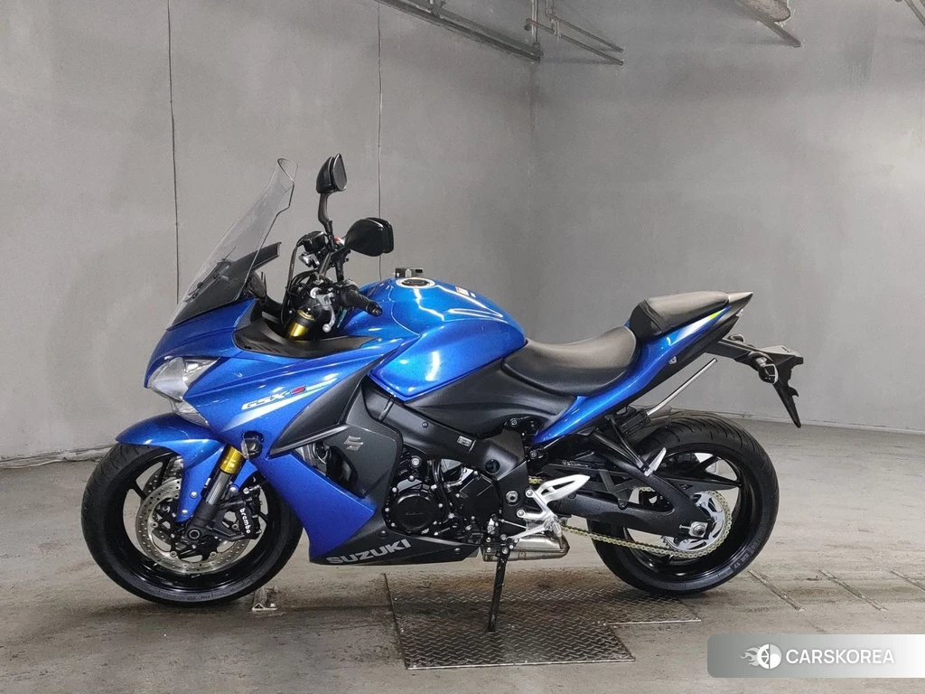 Проданный Suzuki GSX-S1000F 2017 из Японии, фото 2
