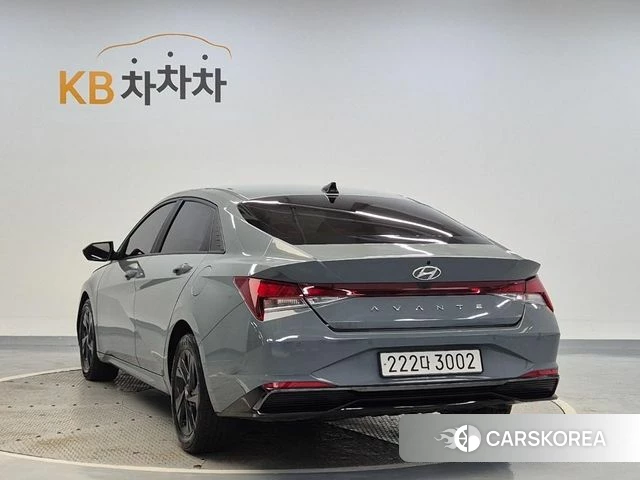 Hyundai Avante Hybrid (CN7) id 4871963 из Кореи 10