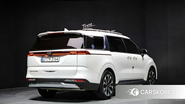 Kia Carnival 4th generation id 4338825 из Кореи 12