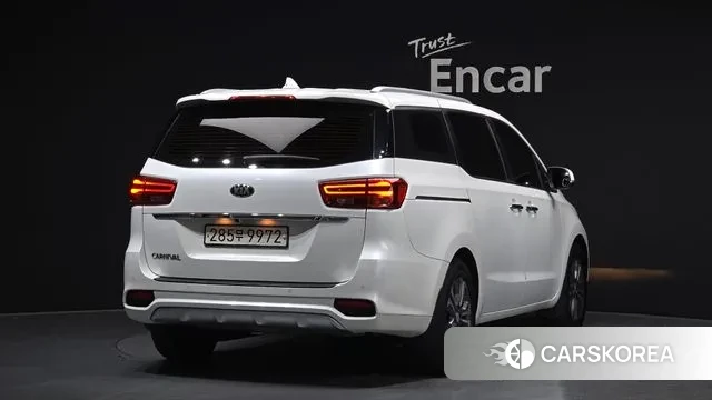 Kia The New Carnival id 3439508 из Кореи 12