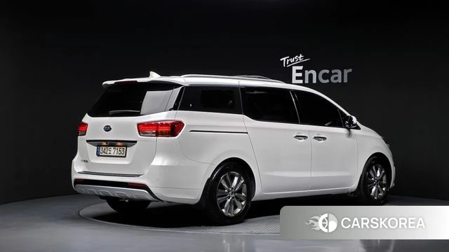 Kia All New Carnival id 4658498 из Кореи 12