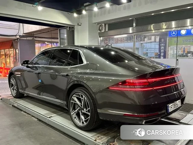 Genesis G90 (RS4) id 3701599 из Кореи 12