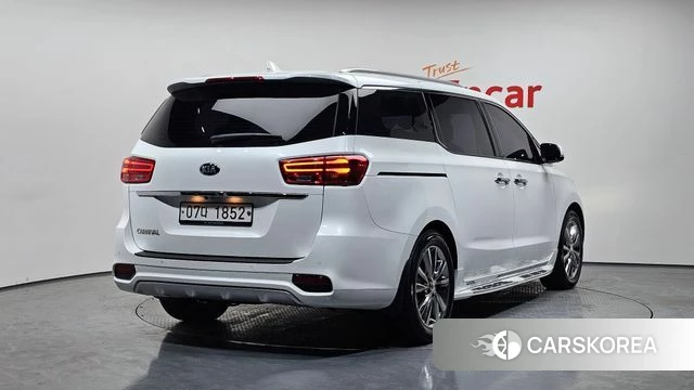 Kia The New Carnival id 3917229 из Кореи 12