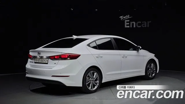 Hyundai Avante AD id 2855772 из Кореи 12