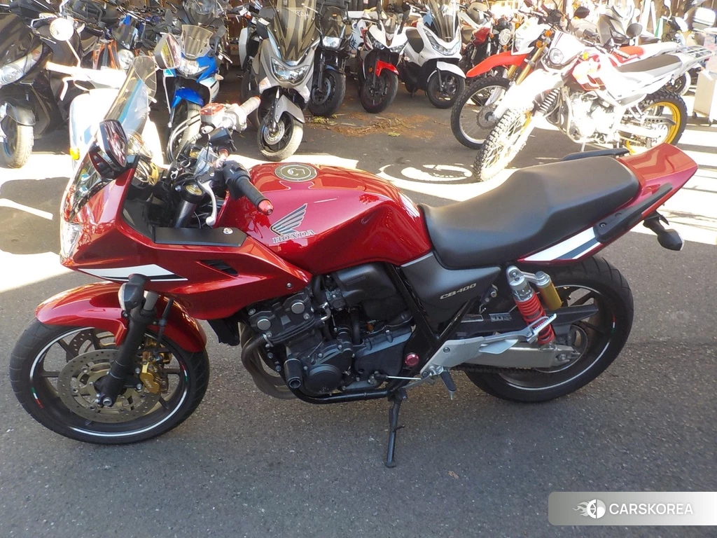 Проданный Honda CB400SF BOLDOR 2015 из Японии