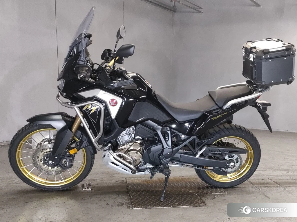 Проданный Honda CRF1100L AFRICA TWIN ADV ES DCT 2020 из Японии, фото 2