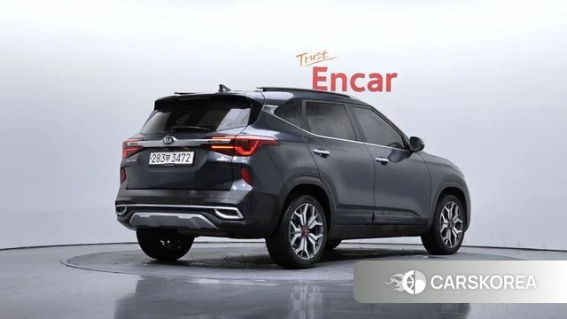 Kia Seltos id 4402773 из Кореи 11