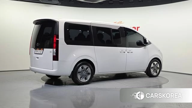 Hyundai Staria id 4360835 из Кореи 12