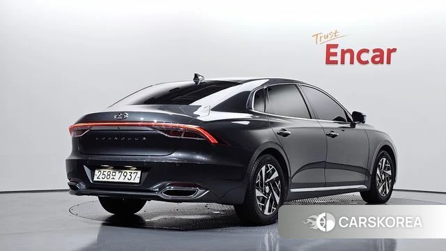 Hyundai The New Grandeur IG Hybrid id 4604701 из Кореи 12