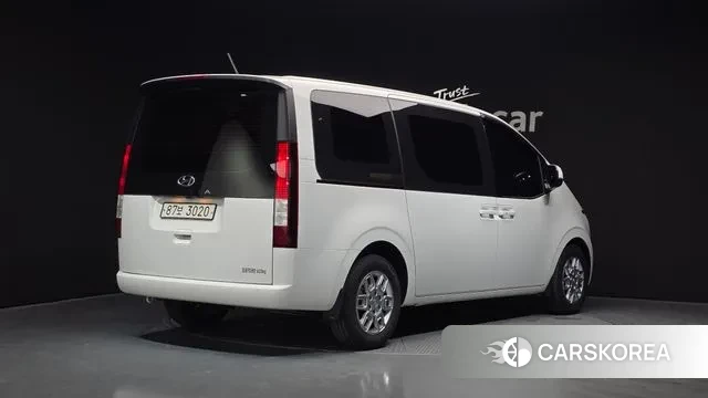 Hyundai Staria id 3043919 из Кореи 12