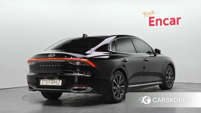 Hyundai The New Grandeur IG id 3903604 из Кореи 12