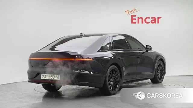 Hyundai Grandeur (GN7) id 3658879 из Кореи 12