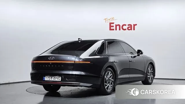 Hyundai Grandeur (GN7) id 3596620 из Кореи 12