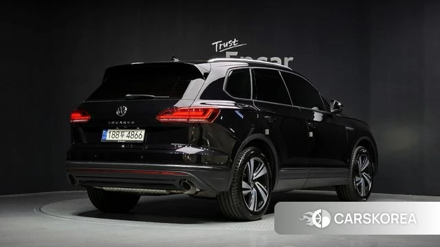 Volkswagen Touareg 3rd generation id 4304119 из Кореи 12