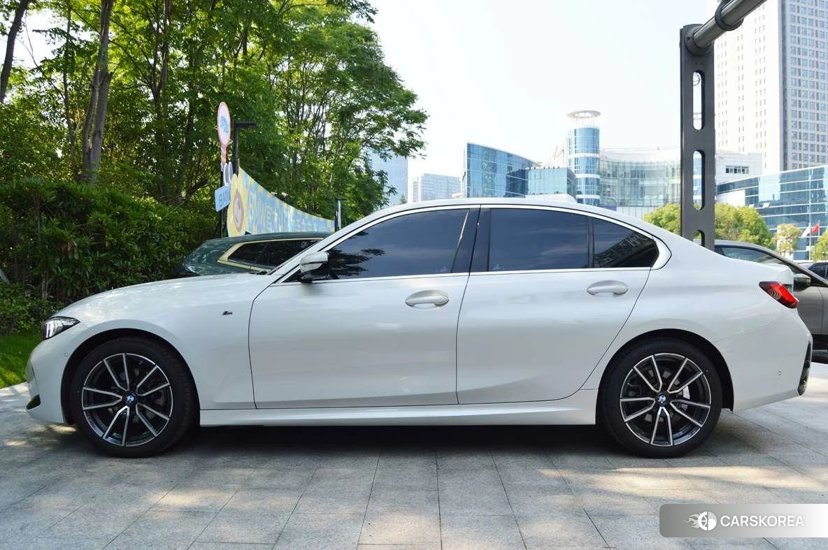 BMW 3 series 2024 Белый из Китая, фото 6