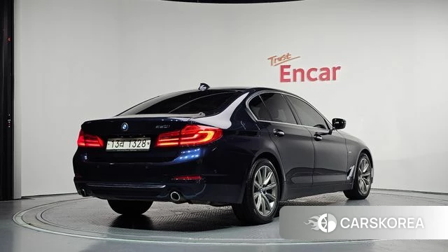 BMW 5 Series (G30) id 4595956 из Кореи 12