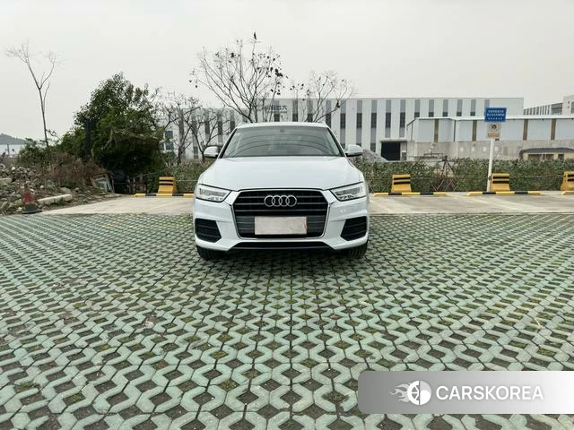 Audi Q3 2018 Белый из Китая, фото 5