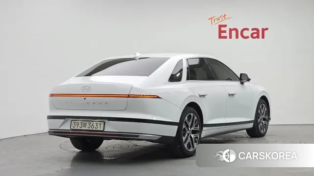 Hyundai Grandeur Hybrid (GN7) id 3706570 из Кореи 12