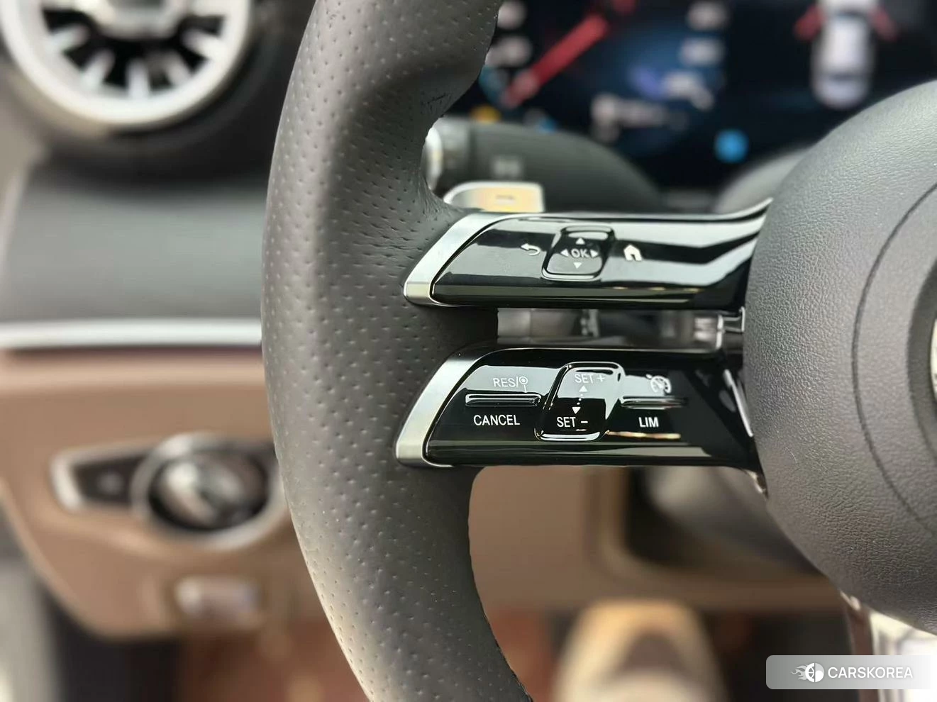 Mercedes-Benz E-class id 4426918 из Китая 8
