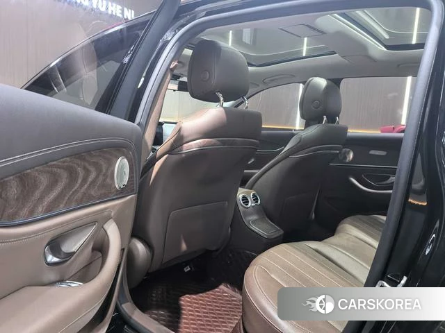 Mercedes-Benz E-class 2022 Черный из Китая, фото 2