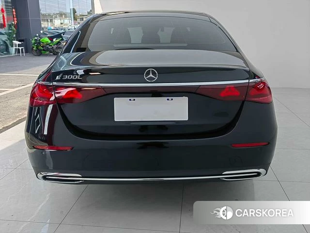 Mercedes-Benz E-class id 4265132 из Китая 8