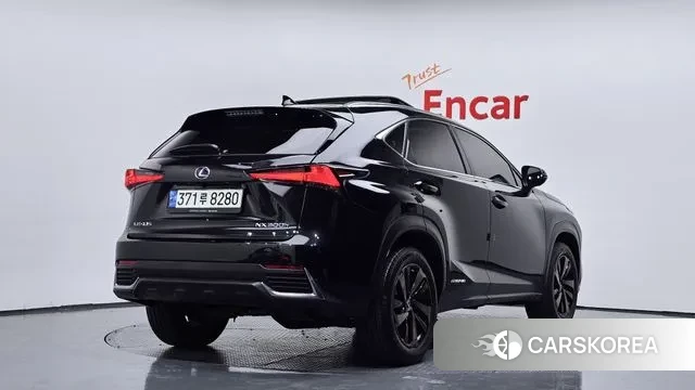 Lexus NX300h id 3361648 из Кореи 12