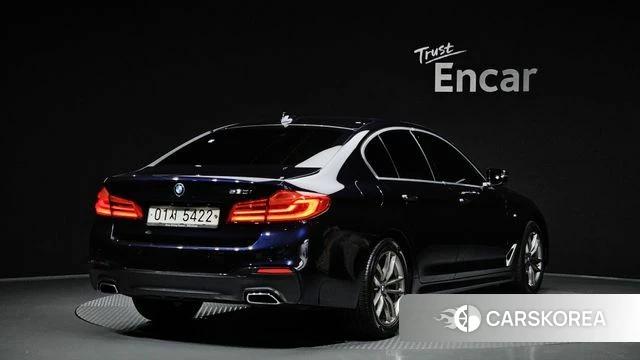 BMW 5 Series (G30) id 4318335 из Кореи 12