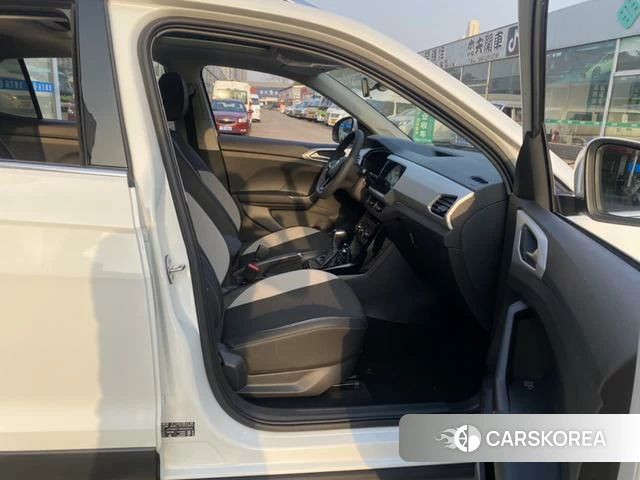 Volkswagen Exploring the shadow id 4258437 из Китая 11
