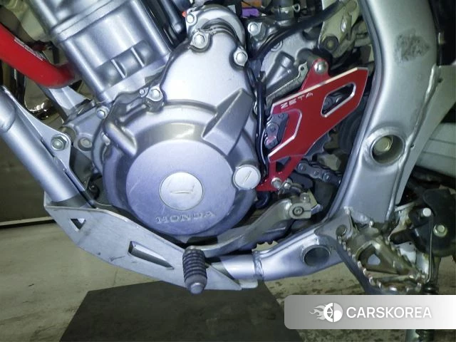 Engine photo