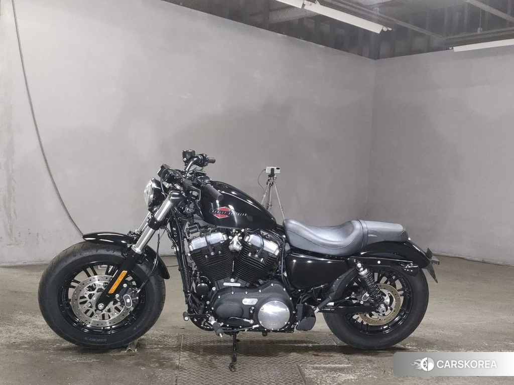 Проданный Harley-Davidson Sportster 48 XL1200X 2022 из Японии, фото 2