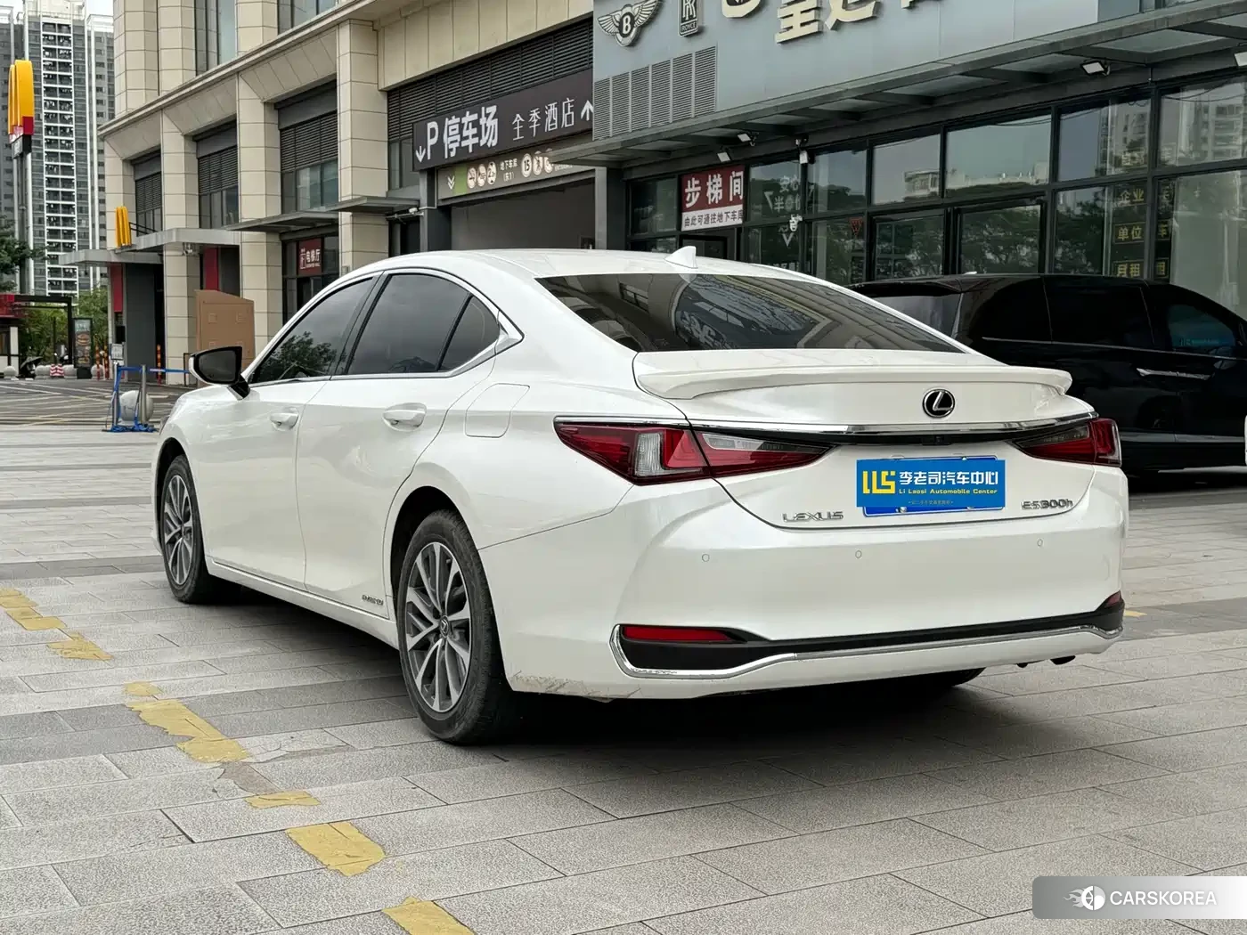 Lexus ES 2022 Белый из Китая, фото 2