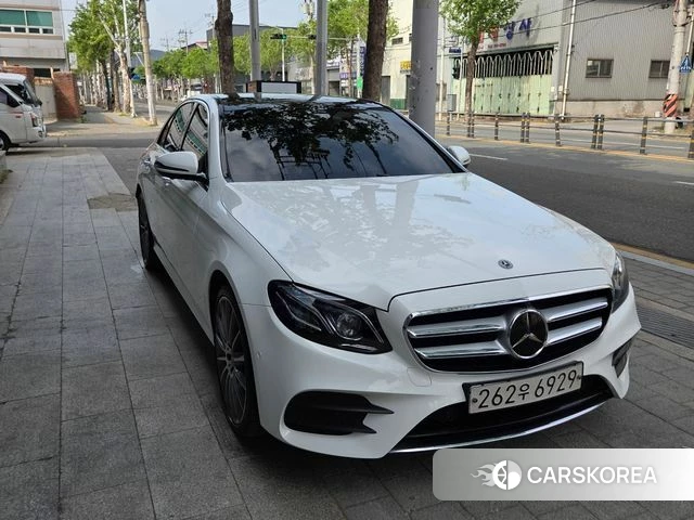 Mercedes-Benz E-Class W213 2019 Жемчужный цвет из Кореи, фото 5