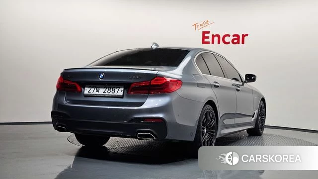 BMW 5 Series (G30) id 4530812 из Кореи 12