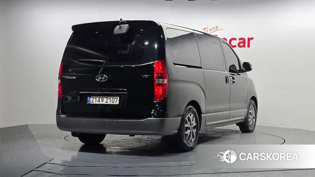 Hyundai The New Grand Starex id 3714149 из Кореи 12