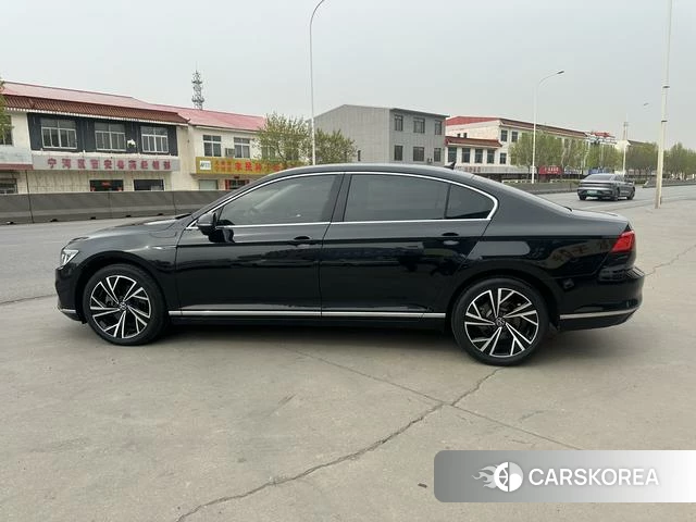 Volkswagen Magotan id 4297551 из Китая 12