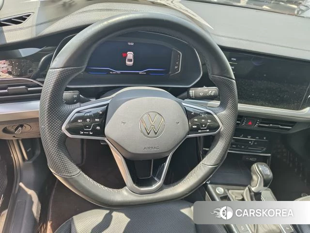 Volkswagen Passat 2022 Черный из Китая, фото 6