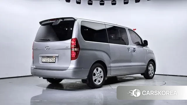 Hyundai The New Grand Starex id 3055716 из Кореи 12