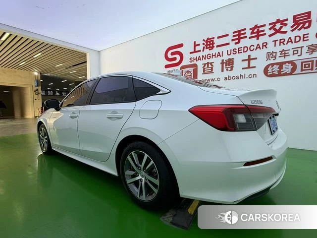 Honda Civic 2023 Белый из Китая, фото 2
