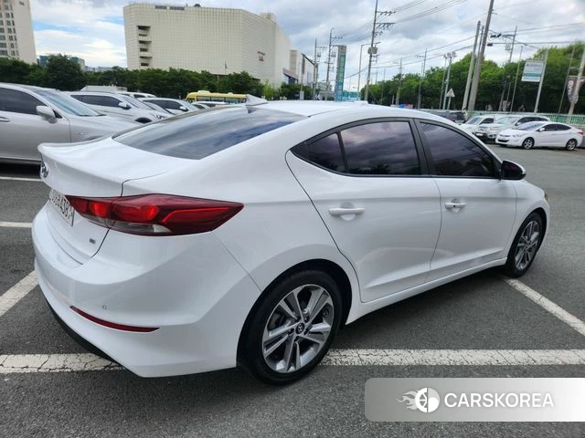 Hyundai Avante AD id 4568625 из Кореи 12
