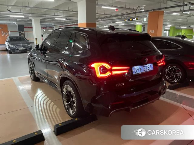 BMW iX3 2022 Черный из Кореи, фото 2