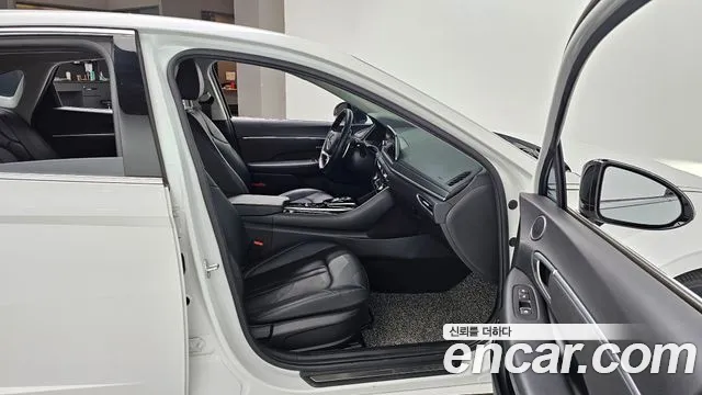 Hyundai Sonata (DN8) id 2577456 из Кореи 12