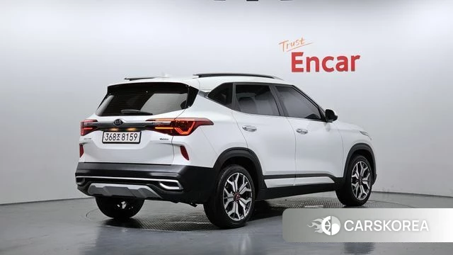 Kia Seltos id 4446390 из Кореи 12