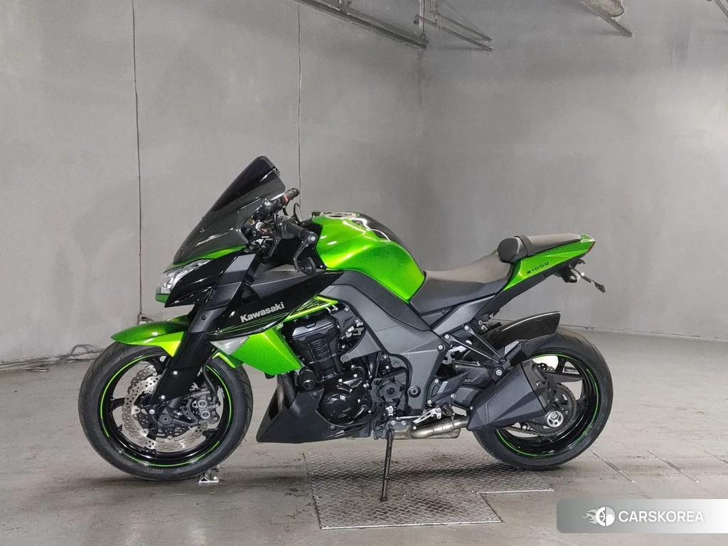 Проданный Kawasaki Z1000 2010 из Японии, фото 2