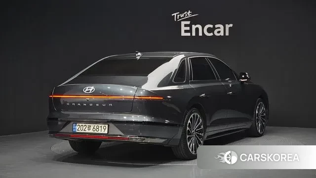 Hyundai Grandeur (GN7) id 3420414 из Кореи 12