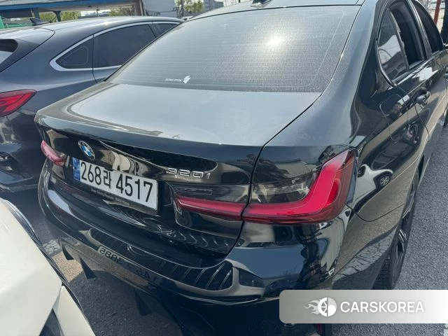 BMW 3 Series (G20) 2023 Черный из Кореи, фото 2